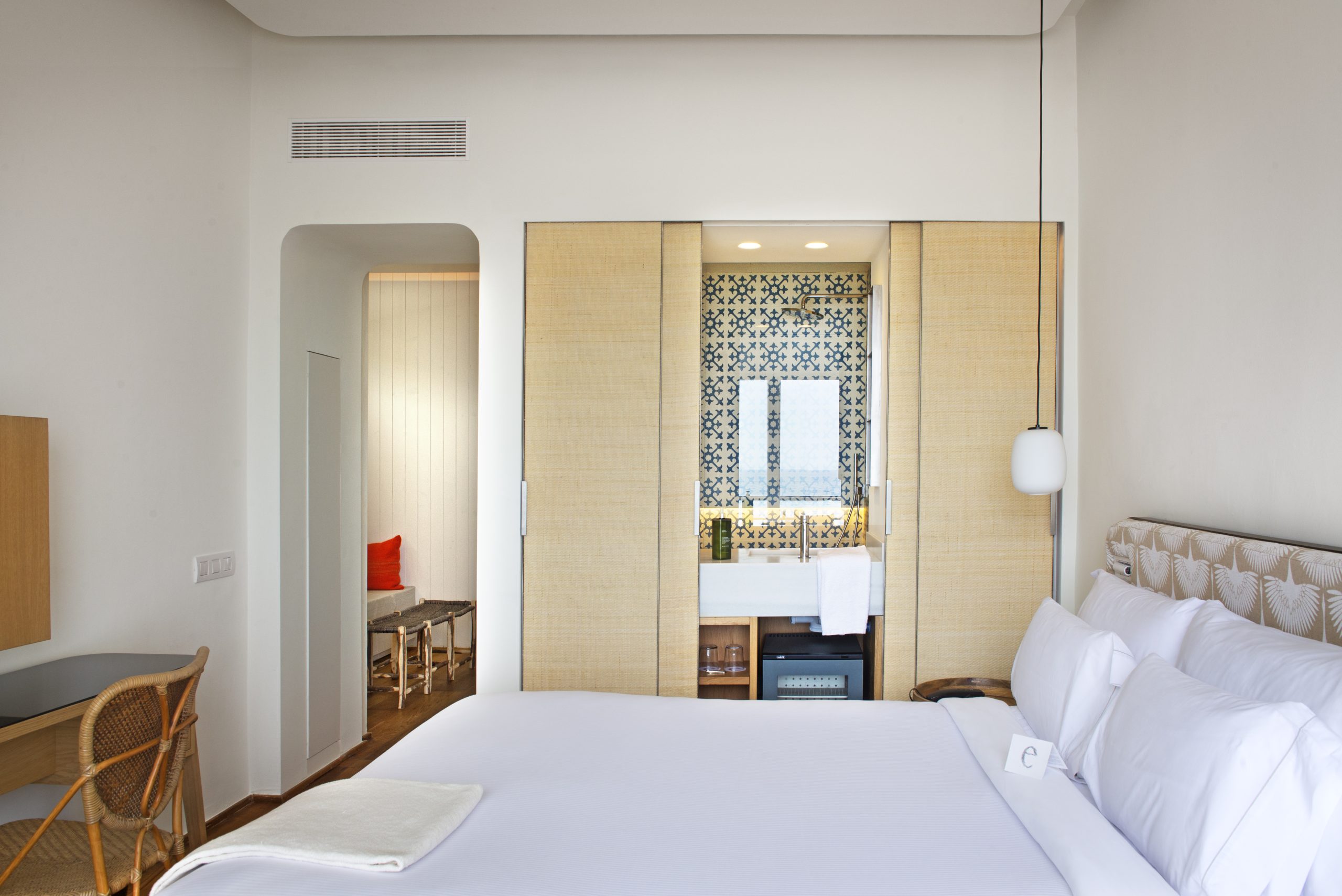 2.5 Corner Room 3 (1)